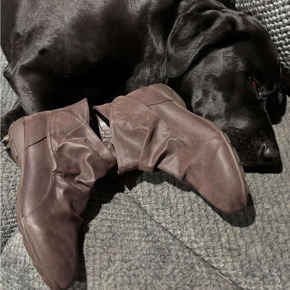 Falls Creek Dark Brown Leather Boots